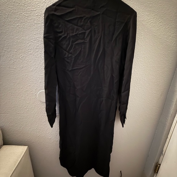 Boss Belted dress with collarless v neckline and button cuffss - Picture 4 of 6